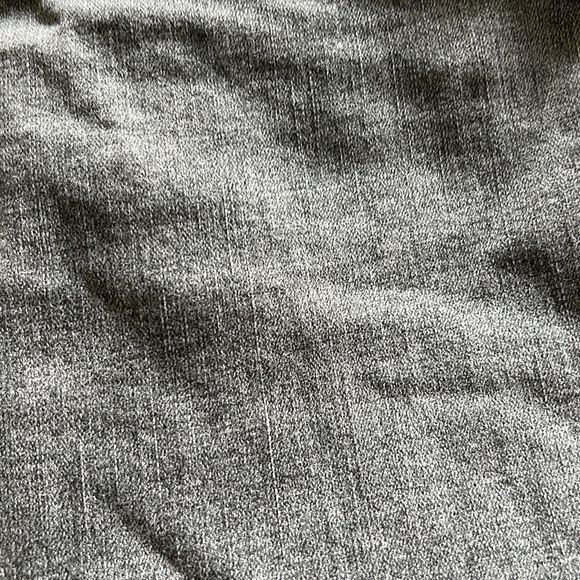 ⭐️3/$15 (16) MidRise UMI Jeans Grey Washed Comfy Cozy Fall Winter - Picture 9 of 12